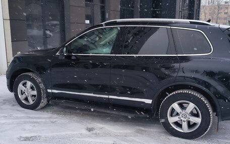 Volkswagen Touareg III, 2011 год, 2 230 000 рублей, 22 фотография