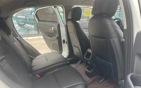Honda Vezel, 2023 год, 1 515 200 рублей, 10 фотография