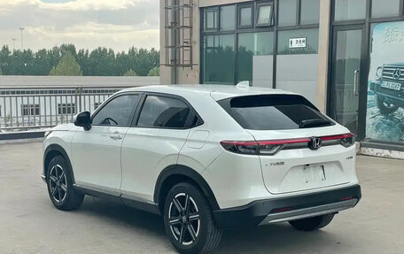 Honda Vezel, 2023 год, 1 515 200 рублей, 4 фотография