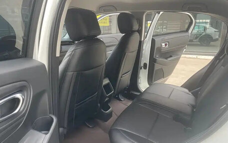Honda Vezel, 2023 год, 1 515 200 рублей, 9 фотография