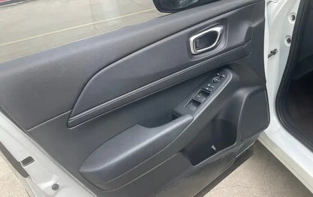 Honda Vezel, 2023 год, 1 515 200 рублей, 12 фотография