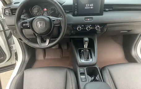 Honda Vezel, 2023 год, 1 515 200 рублей, 15 фотография