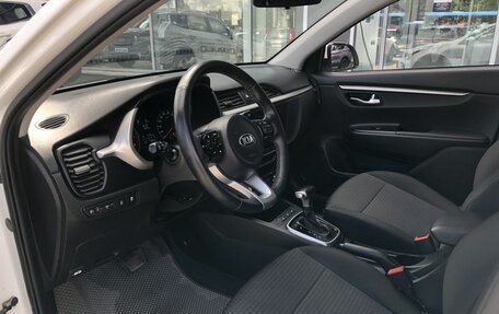 KIA Rio IV, 2021 год, 1 764 500 рублей, 9 фотография