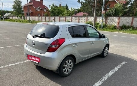 Hyundai i20 IB рестайлинг, 2010 год, 680 000 рублей, 6 фотография