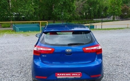 KIA Rio III рестайлинг, 2013 год, 800 000 рублей, 3 фотография