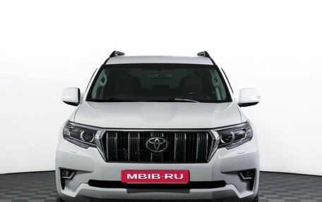 Toyota Land Cruiser Prado 150 рестайлинг 2, 2019 год, 4 950 000 рублей, 2 фотография