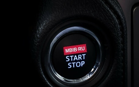 Toyota Land Cruiser Prado 150 рестайлинг 2, 2019 год, 4 950 000 рублей, 19 фотография