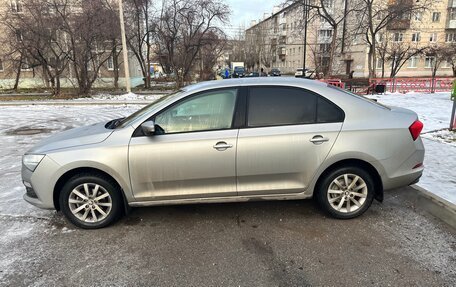 Skoda Rapid II, 2020 год, 1 600 000 рублей, 2 фотография