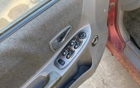 Hyundai Accent II, 2005 год, 95 000 рублей, 9 фотография
