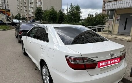 Toyota Camry, 2015 год, 2 100 000 рублей, 2 фотография
