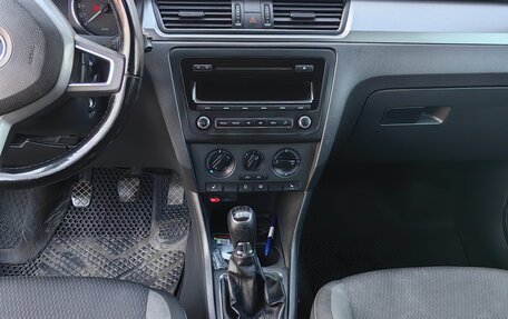 Skoda Rapid I, 2014 год, 930 000 рублей, 5 фотография