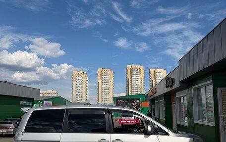 Toyota Voxy II, 2005 год, 1 100 000 рублей, 3 фотография