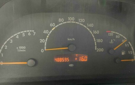 Mercedes-Benz V-Класс, 2002 год, 850 000 рублей, 15 фотография