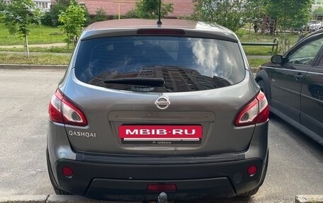Nissan Qashqai, 2011 год, 1 050 000 рублей, 2 фотография