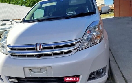 Toyota ISis I, 2010 год, 1 490 000 рублей, 8 фотография
