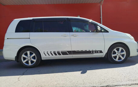 Toyota ISis I, 2010 год, 1 490 000 рублей, 13 фотография