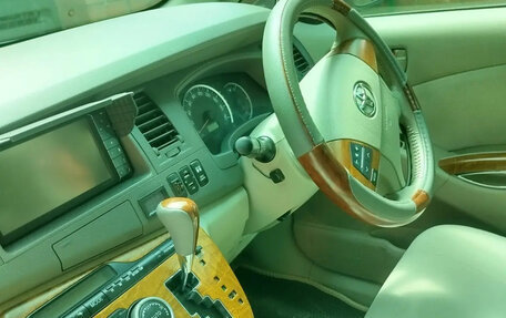 Toyota ISis I, 2010 год, 1 490 000 рублей, 29 фотография