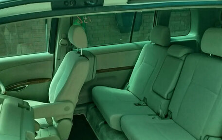 Toyota ISis I, 2010 год, 1 490 000 рублей, 34 фотография