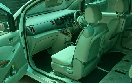Toyota ISis I, 2010 год, 1 490 000 рублей, 35 фотография