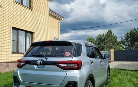 Toyota Raize I, 2021 год, 1 645 000 рублей, 6 фотография