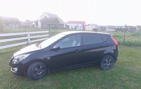 Hyundai Solaris II рестайлинг, 2014 год, 950 000 рублей, 4 фотография