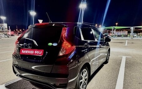 Honda Fit III, 2019 год, 1 350 000 рублей, 21 фотография