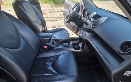 Toyota RAV4, 2011 год, 1 550 000 рублей, 13 фотография