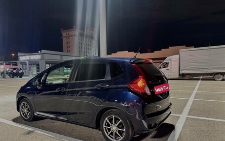 Honda Fit III, 2019 год, 1 350 000 рублей, 19 фотография