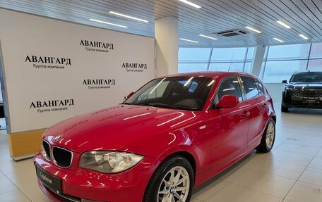 BMW 1 серия, 2011 год, 768 000 рублей, 1 фотография