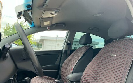Hyundai Solaris II рестайлинг, 2012 год, 748 000 рублей, 8 фотография