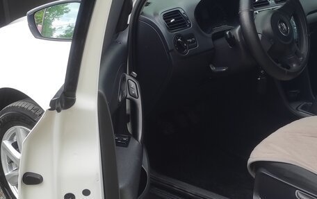 Volkswagen Polo VI (EU Market), 2012 год, 750 000 рублей, 13 фотография