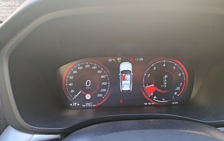 Volvo XC60 II, 2020 год, 4 600 000 рублей, 8 фотография