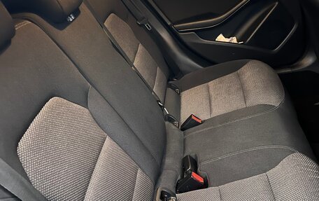 Mercedes-Benz A-Класс, 2015 год, 1 450 000 рублей, 14 фотография