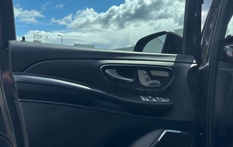 Mercedes-Benz V-Класс, 2022 год, 7 000 000 рублей, 7 фотография