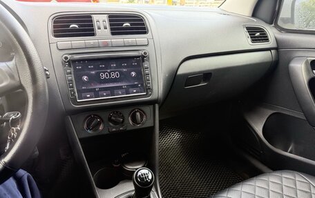 Volkswagen Polo VI (EU Market), 2016 год, 870 000 рублей, 18 фотография