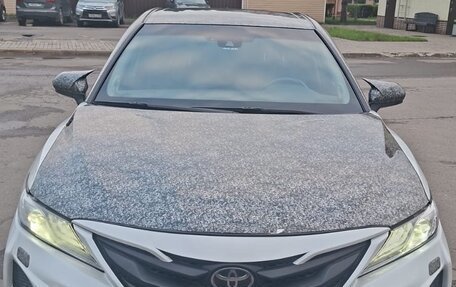 Toyota Camry, 2021 год, 2 800 000 рублей, 11 фотография