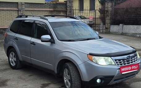 Subaru Forester, 2012 год, 1 400 000 рублей, 2 фотография