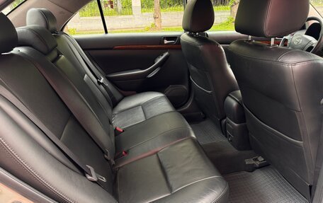 Toyota Avensis III рестайлинг, 2008 год, 690 000 рублей, 10 фотография