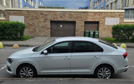 Skoda Rapid II, 2021 год, 1 730 000 рублей, 2 фотография