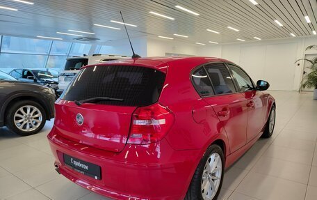 BMW 1 серия, 2011 год, 768 000 рублей, 2 фотография