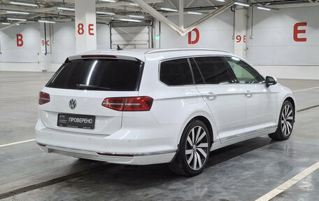 Volkswagen Passat B8 рестайлинг, 2018 год, 1 819 000 рублей, 6 фотография