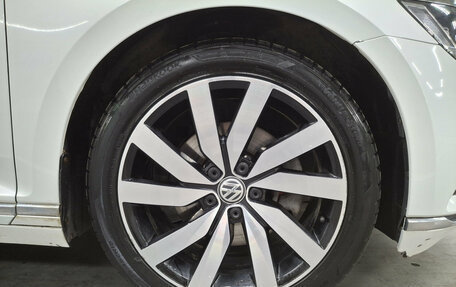Volkswagen Passat B8 рестайлинг, 2018 год, 1 819 000 рублей, 22 фотография