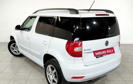 Skoda Yeti I рестайлинг, 2014 год, 980 000 рублей, 5 фотография
