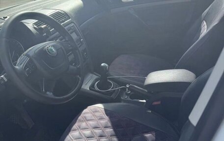 Skoda Octavia, 2012 год, 500 000 рублей, 10 фотография
