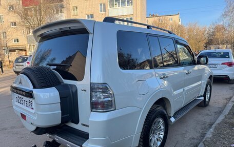 Mitsubishi Pajero IV, 2011 год, 2 050 000 рублей, 4 фотография