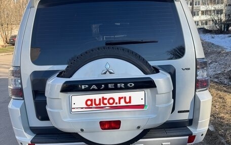 Mitsubishi Pajero IV, 2011 год, 2 050 000 рублей, 12 фотография