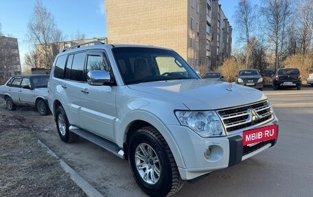 Mitsubishi Pajero IV, 2011 год, 2 050 000 рублей, 7 фотография