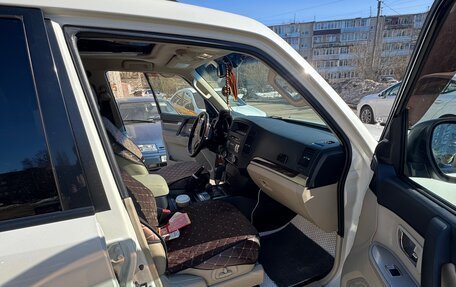 Mitsubishi Pajero IV, 2011 год, 2 050 000 рублей, 23 фотография