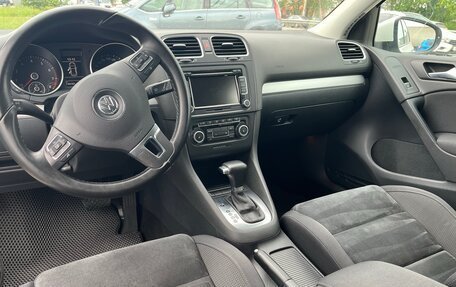 Volkswagen Golf VI, 2010 год, 799 999 рублей, 6 фотография