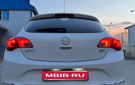 Opel Astra J, 2013 год, 1 200 000 рублей, 6 фотография